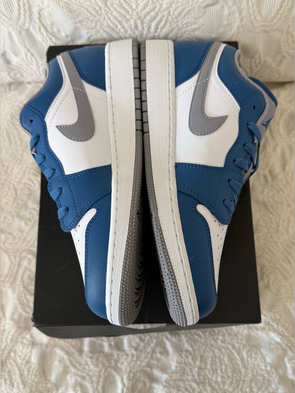 Jordan Air Jordan 1 Low True Blue Cement Grey White Low Top W7 or (6.5Y)